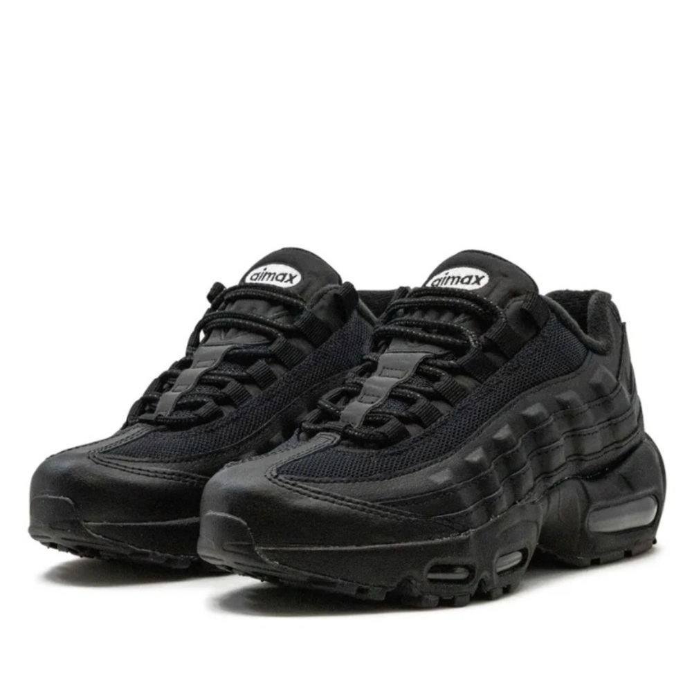 Nike Air Max Recraft Sneakers Black — size women’s 6